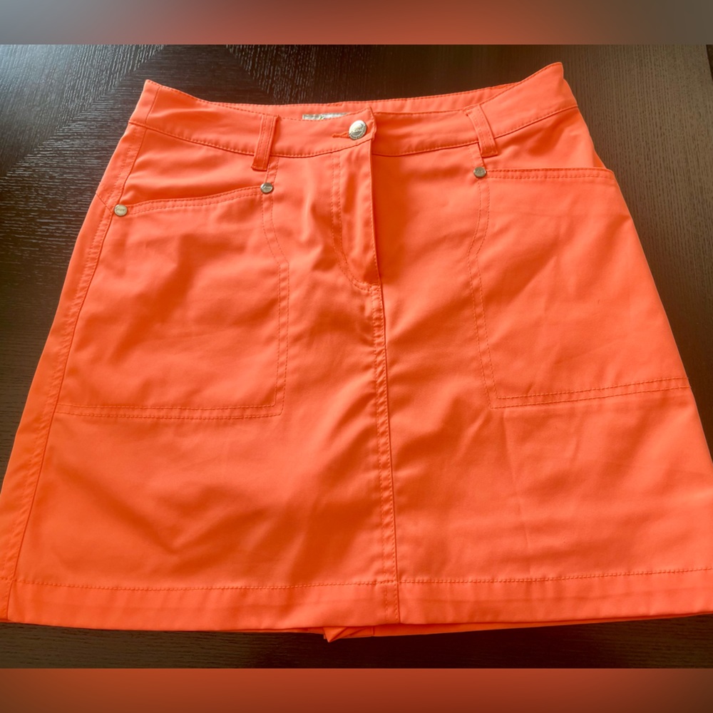 Golf skort